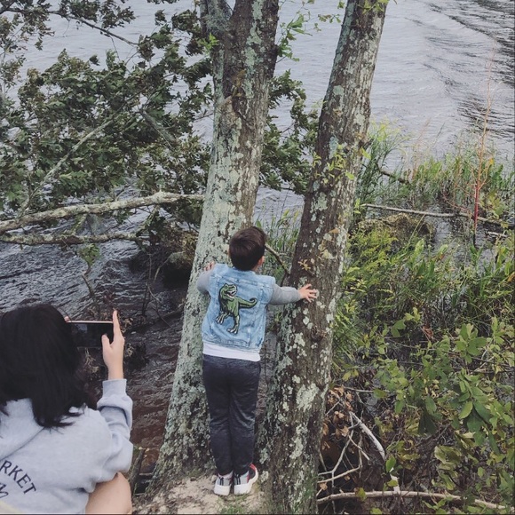 Meet your Posher, Brandon - Picture 6 of 6